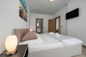 Adela - Pool & Spa Beach Resort