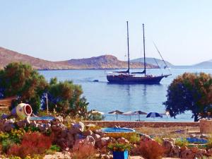 Villa Blu Majestic beach villa Halki-Island Greece