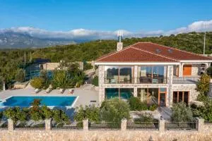 Villa Carevic with indoor pool - Zagora