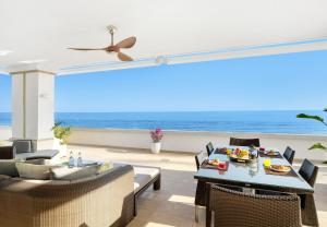 Heaven Beach Penthouse 405