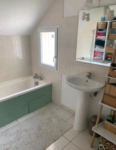 Maisons de vacances Havre de Paix : Maison 4 Chambres