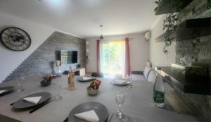 Aiglon YourHostHelper