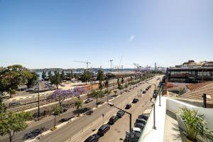 WHome Brand New Lisbon Rooftop with River View