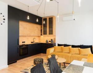 Black Gold Apartments