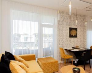 Black Gold Apartments