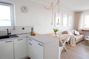 Meerblick D9 mit Balkon und Schwimmbad