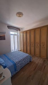 Orizzonte 5 Terre - VIA NAPOLI 85, Stazione Centrale - Centro Storico