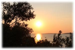 PERFECT NEST at Sunset Beach