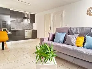 T2 au rez de chaussée dans propriété privée, au bord de l'eau à 15 minutes de Nancy - Mont-le-Vignoble