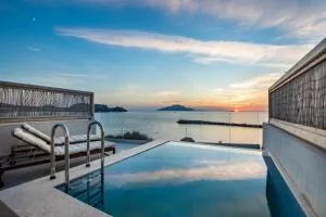 Almyra Boutique Suites with Private Pool -Finiki - 弗伊尼基昂
