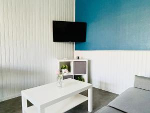 T2 au rez de chaussée dans propriété privée, au bord de leau à 15 minutes de Nancy