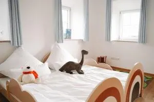 Black Horse Family Apartment - barrierearm - Pfotenglück - Familienzeit by LOEWENHERZ HOMES - Gehering