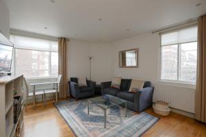 Elegant Chelsea Apartment Near South Kensington