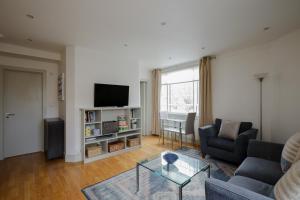 Elegant Chelsea Apartment Near South Kensington