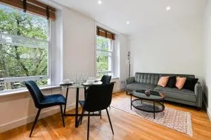 Avari Apartments - Gray's Collection - London