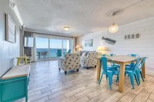 Beach House Condominiums B502 - Beachfront with Pool, WiFi, & Beach Service - شاطئ ميرامار