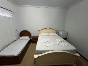Quarto no centro com 2 camas e hidromassagem - 锡诺普