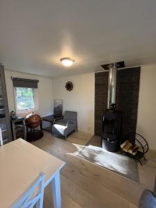 Modern Forest Retreat