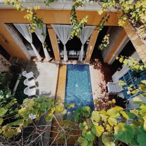 CASA AMOR 4 BDR OLD CITY