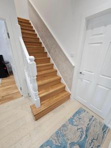 Lovely house with private parking! Glasgow!