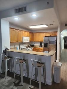 Orlando 3rd Floor - Blue Heron