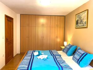 Family friendly house with a swimming pool Krmed, Central Istria - Sredisnja Istra - 23175