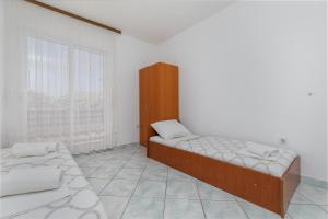 Apartments by the sea Podaca, Makarska - 515