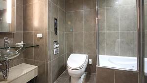 STANDARD DOUBLE ROOM WITH BATH