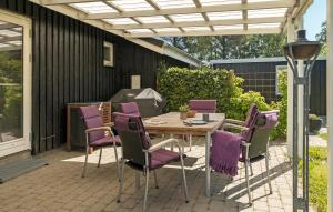 Pet Friendly Home In Farsø With Kitchen