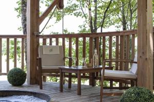 Lodges Bois Des Nauzes : photos des chambres