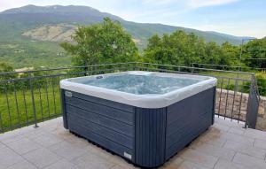 4 Bedroom Gorgeous Home In Boljun