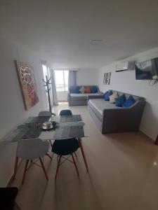 APT CON HERMOSA VISTA AL MAR EN EL LAGUITO Piso 19