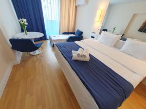 Great Sea View Studio 2509 New Block D1 ORBICITY