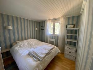 Chalet pour 10 pers aux Angles avec poêle à granules, parking et navette - FR-1-758-26