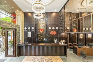 Palazzo Luxury Hotel