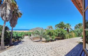 Lovely Home In Buenavista Del Norte