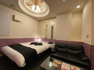 オニパン - Sugitsuma-chō