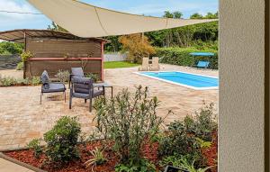 2 Bedroom Awesome Home In Zeliski