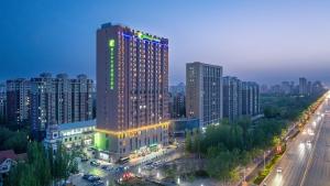 Holiday Inn Express Yinchuan Downtown by IHG - 4hvězdičkové hotely ve městě Jin-čchuan