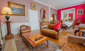 La demeure des ducs des luxembourg