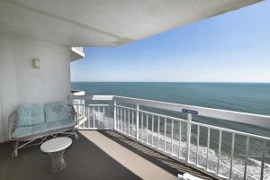 1412 Waters Edge Resort condo