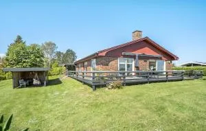 Nice Home In Hesselager With Wifi - Oure