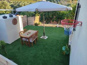 Kamara village house with private pool