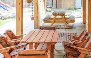 1 Bedroom Nice Home In Swornegacie