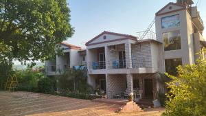 Dhan Homestay