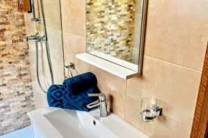 1BED Maisonette in Bugibba Square by Homely