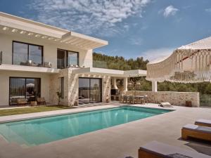 Armela Villa, with Pool & Captivating Views, By ThinkVilla