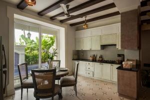 Staymaster Vivenda De Anjuna · Pool· Near Beach
