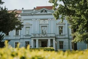 Hotel Kaštieľ Mojmírovce - Cabaj-Čápor