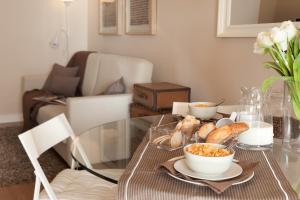 Enjoybcn Coliseum Apartments